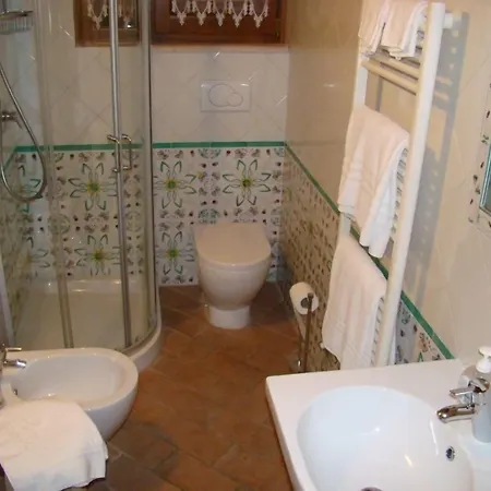 Antica Fonte Residenza Di Country house