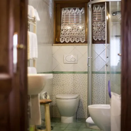 Kır Evi Antica Fonte Residenza Di Siena